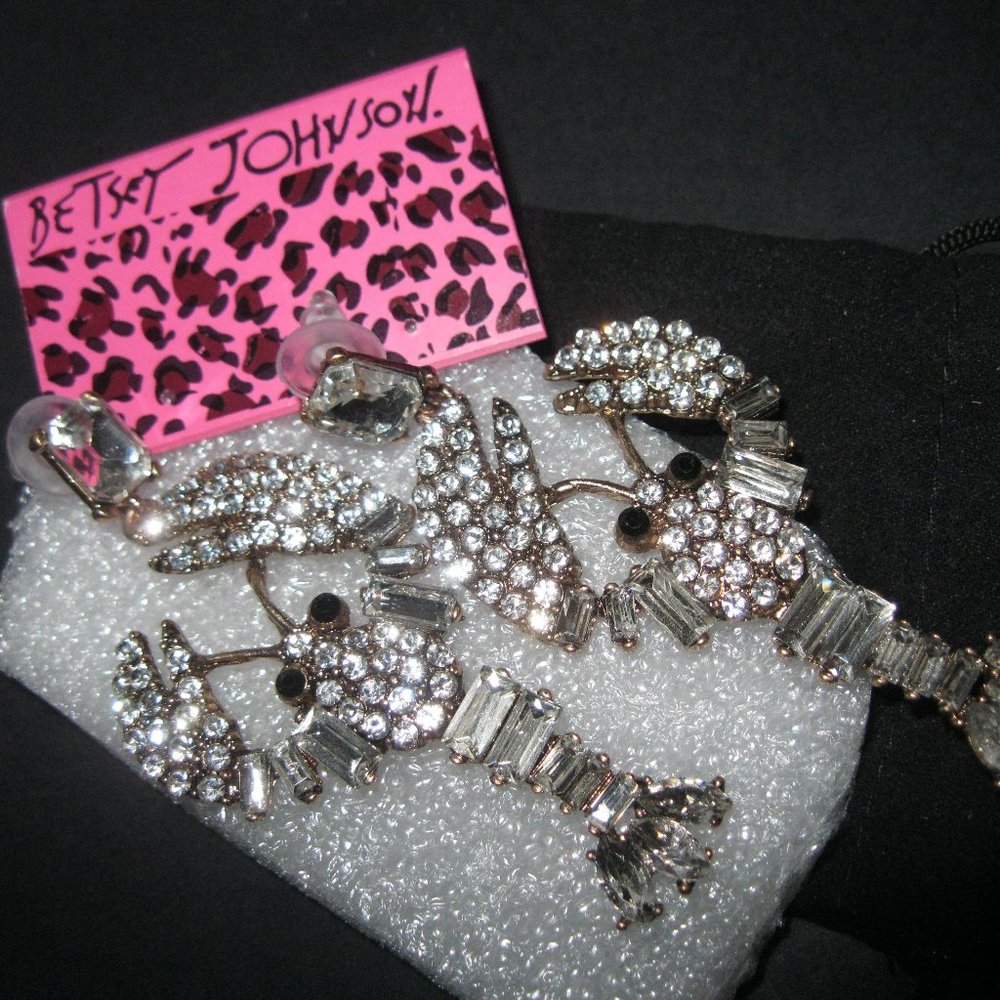 Sparkling Clear Crystal Drop Earrings - Gold Tone - Picture 2 of 5
